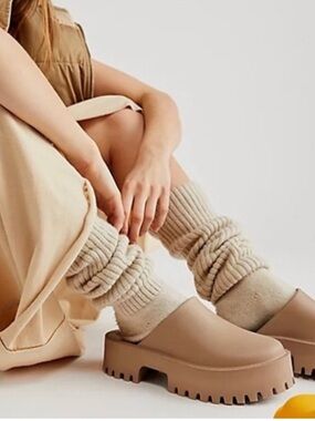 JEFFREY CAMPBELL Shoes Clogge Clogs Chunky Platform Mules Taupe Size EU 40 US 9